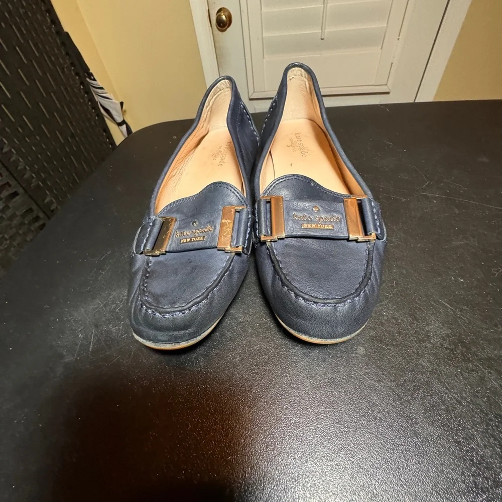 Kate Spade size 6 Collette leather navy flats